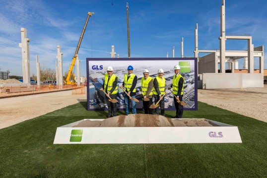 GLS Spain inicia la construcción de su nuevo hub multinivel Barcelona Sur en colaboración con Goodman